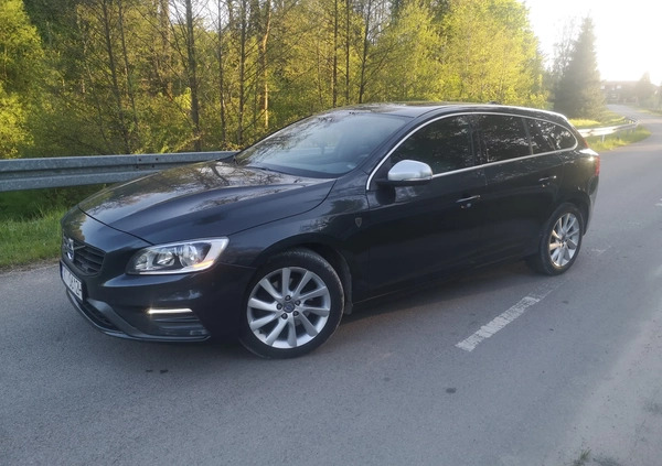 Volvo V60 cena 49500 przebieg: 254000, rok produkcji 2013 z Radymno małe 191